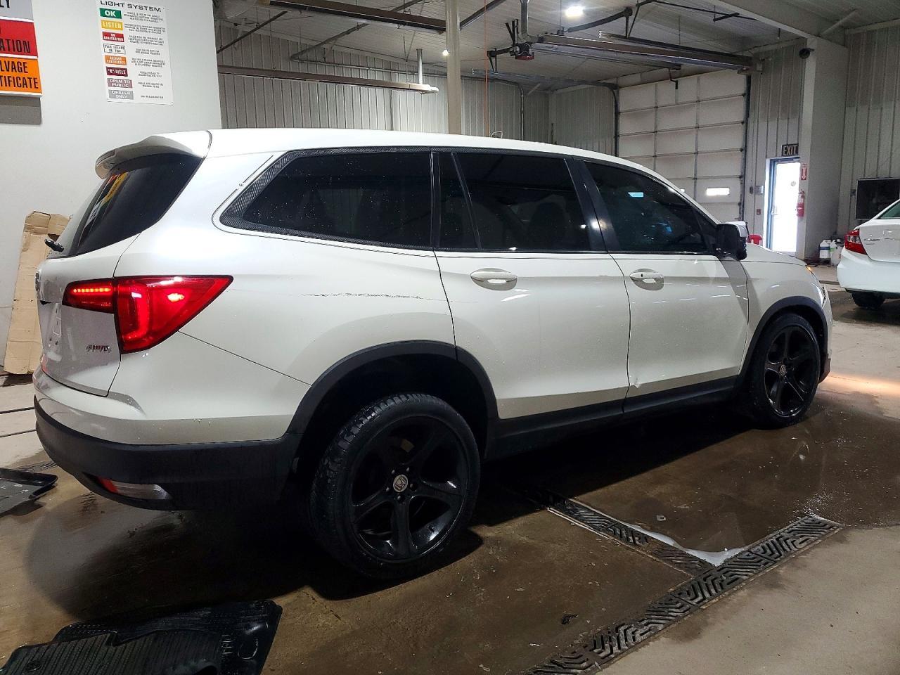 2018 HONDA PILOT