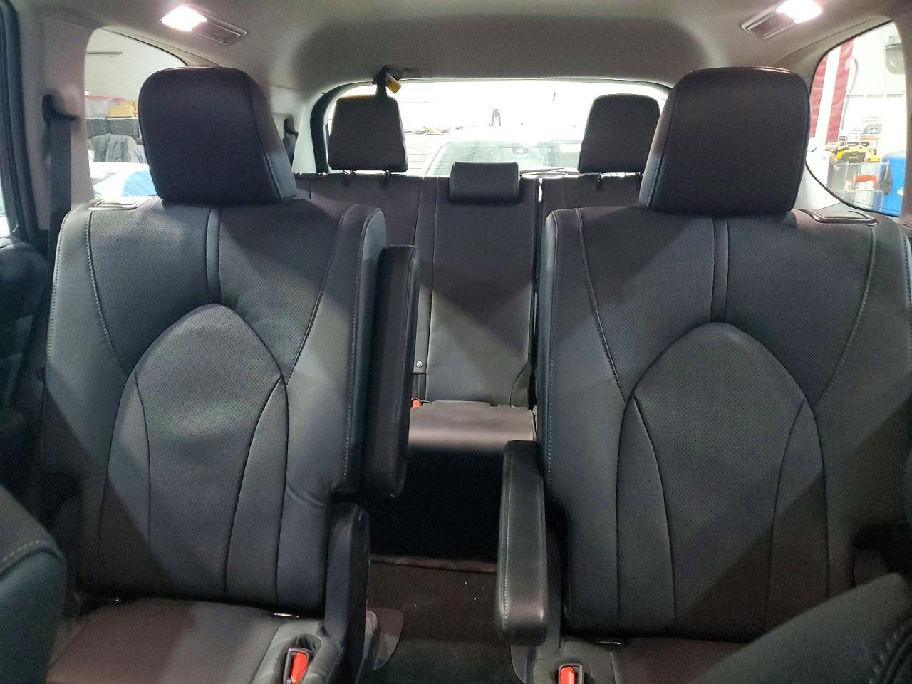 2026 TOYOTA HIGHLANDER