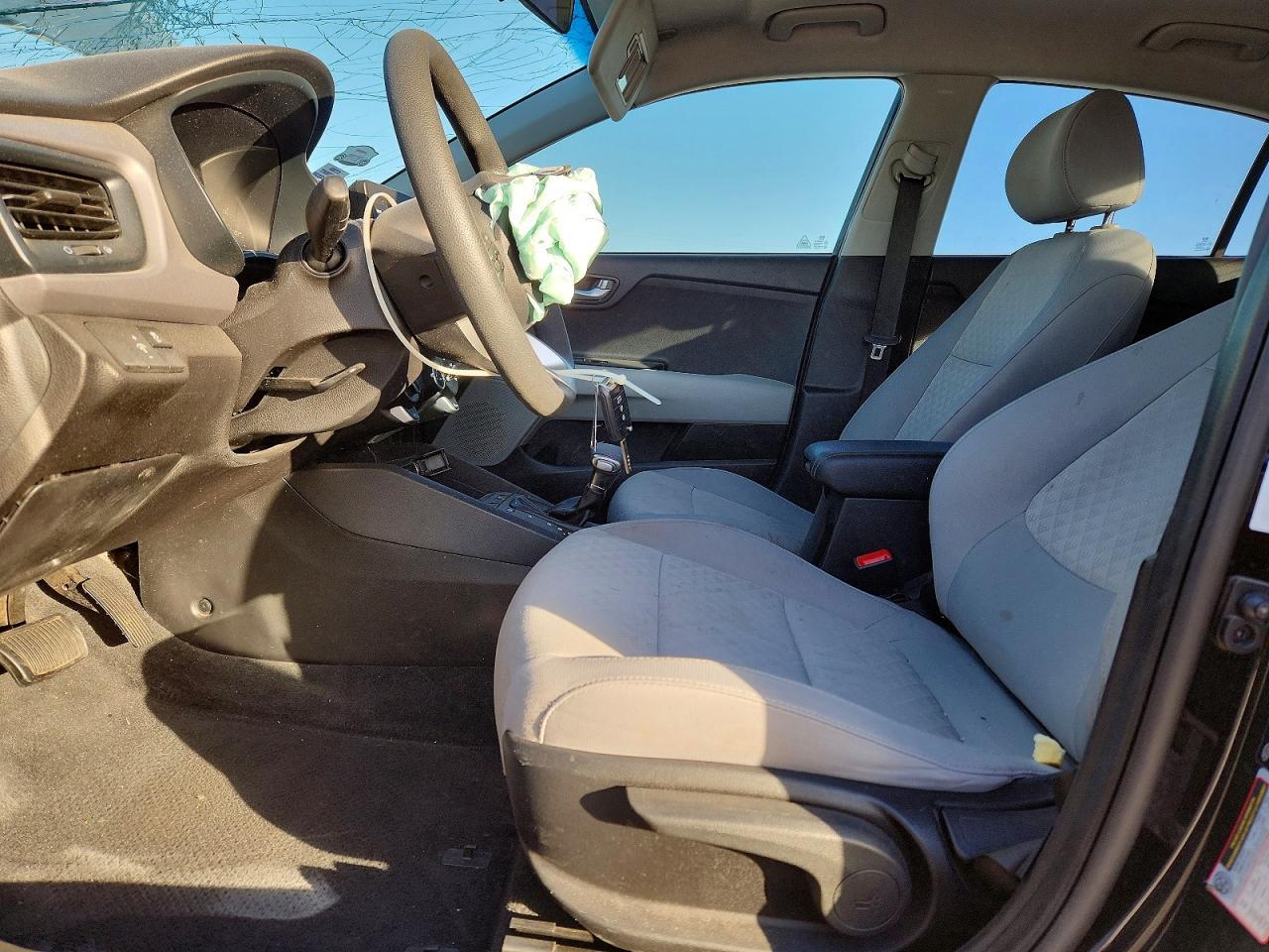 2018 KIA RIO