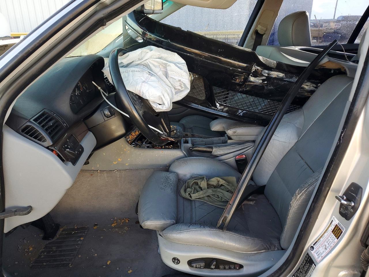 2005 BMW 3 SERIES