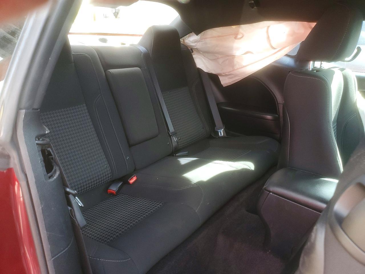 2017 DODGE Challenger