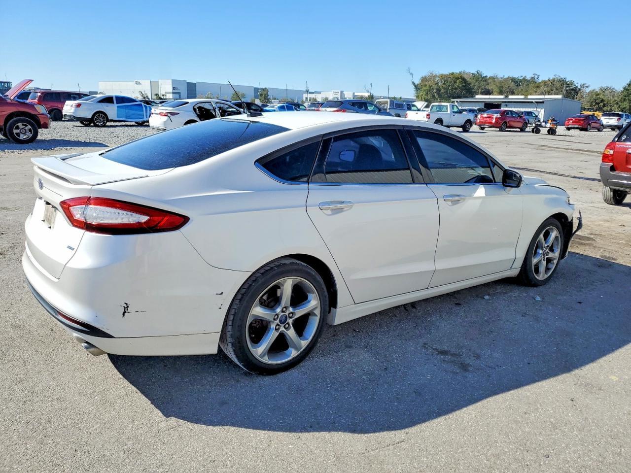 2015 FORD FUSION