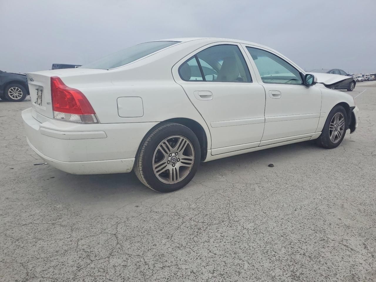 2007 VOLVO S60