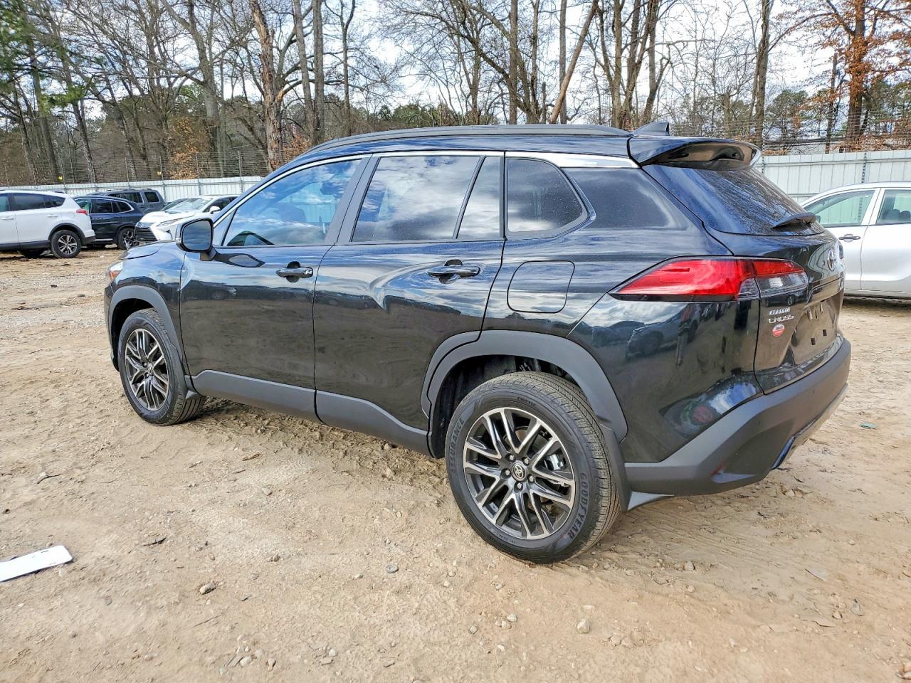 2026 TOYOTA Corolla Cross