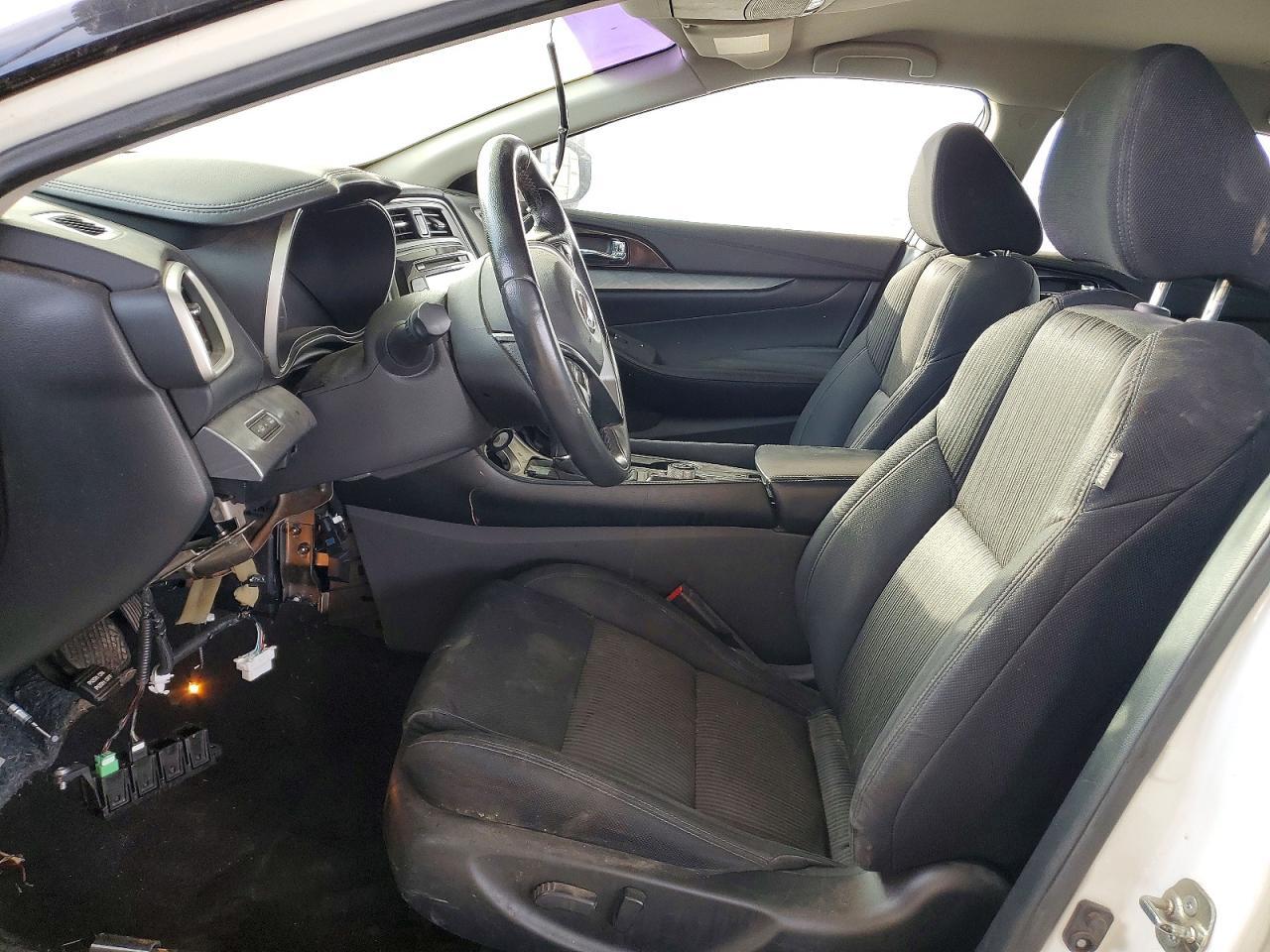 2017 NISSAN Maxima