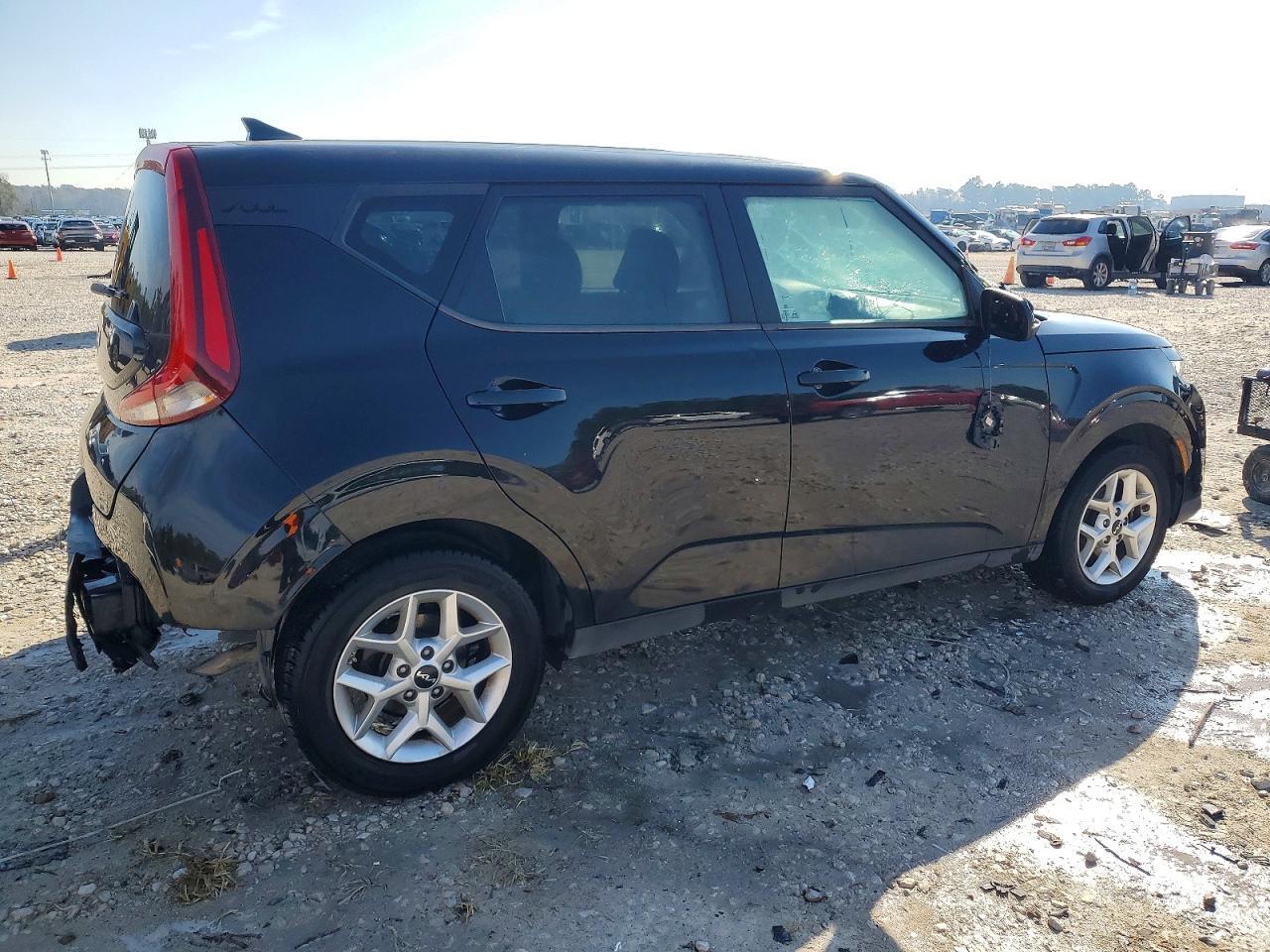 2022 KIA SOUL