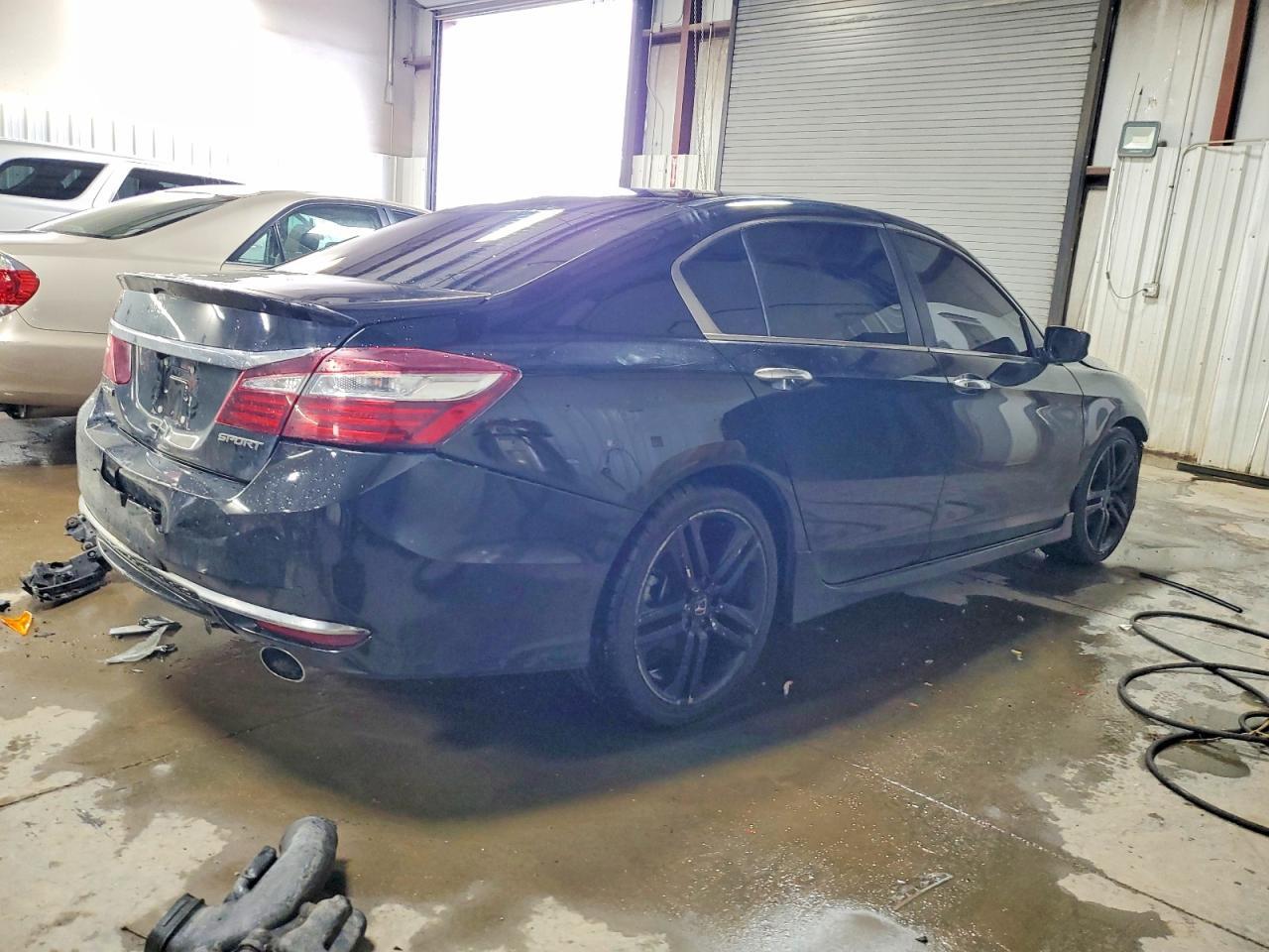 2016 HONDA ACCORD