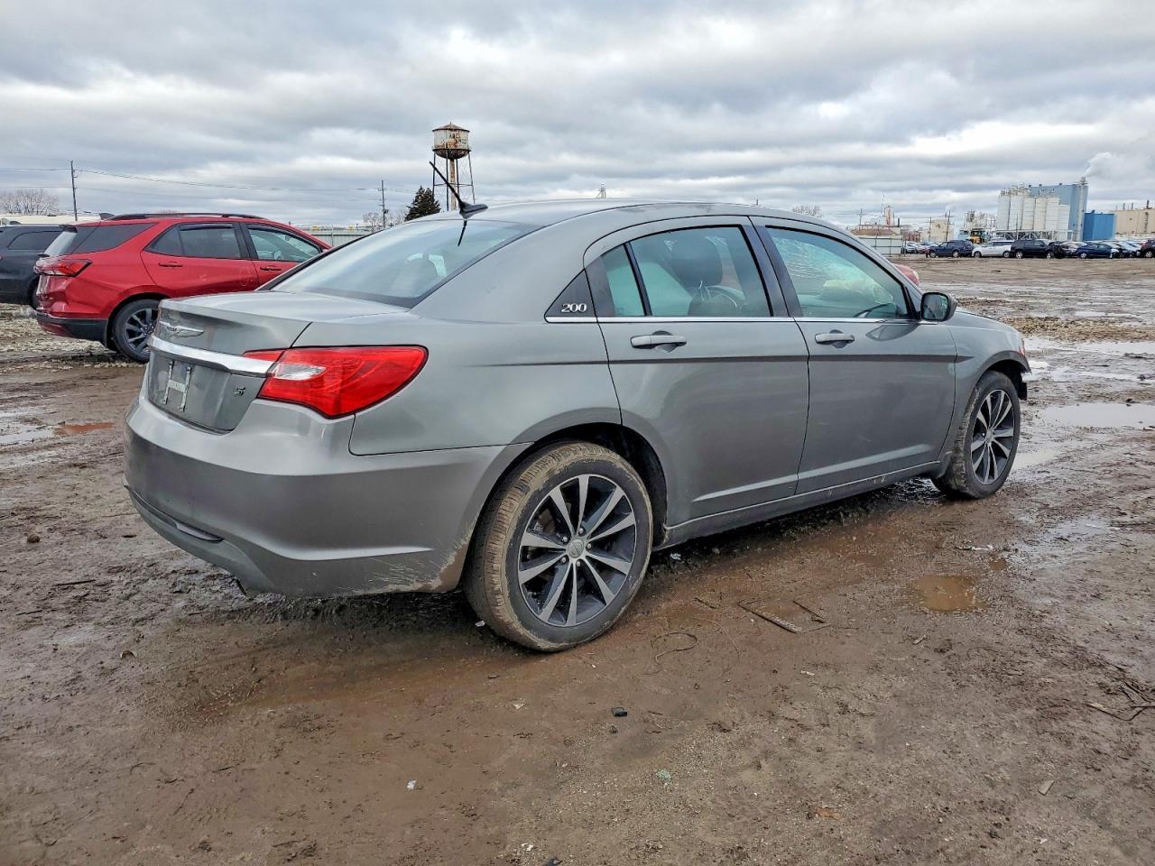 2013 CHRYSLER 200
