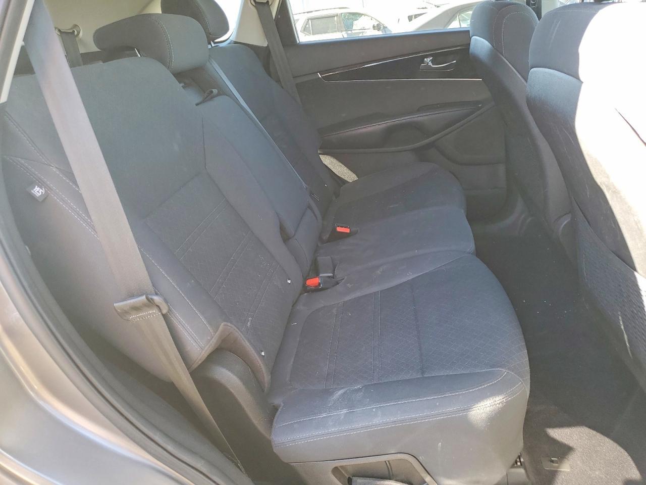 2018 KIA SORENTO