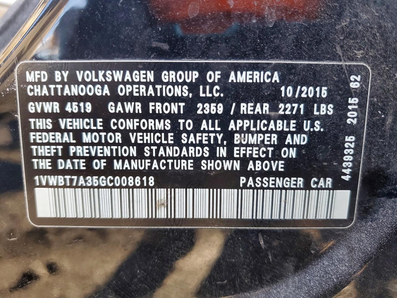 2016 VOLKSWAGEN Passat