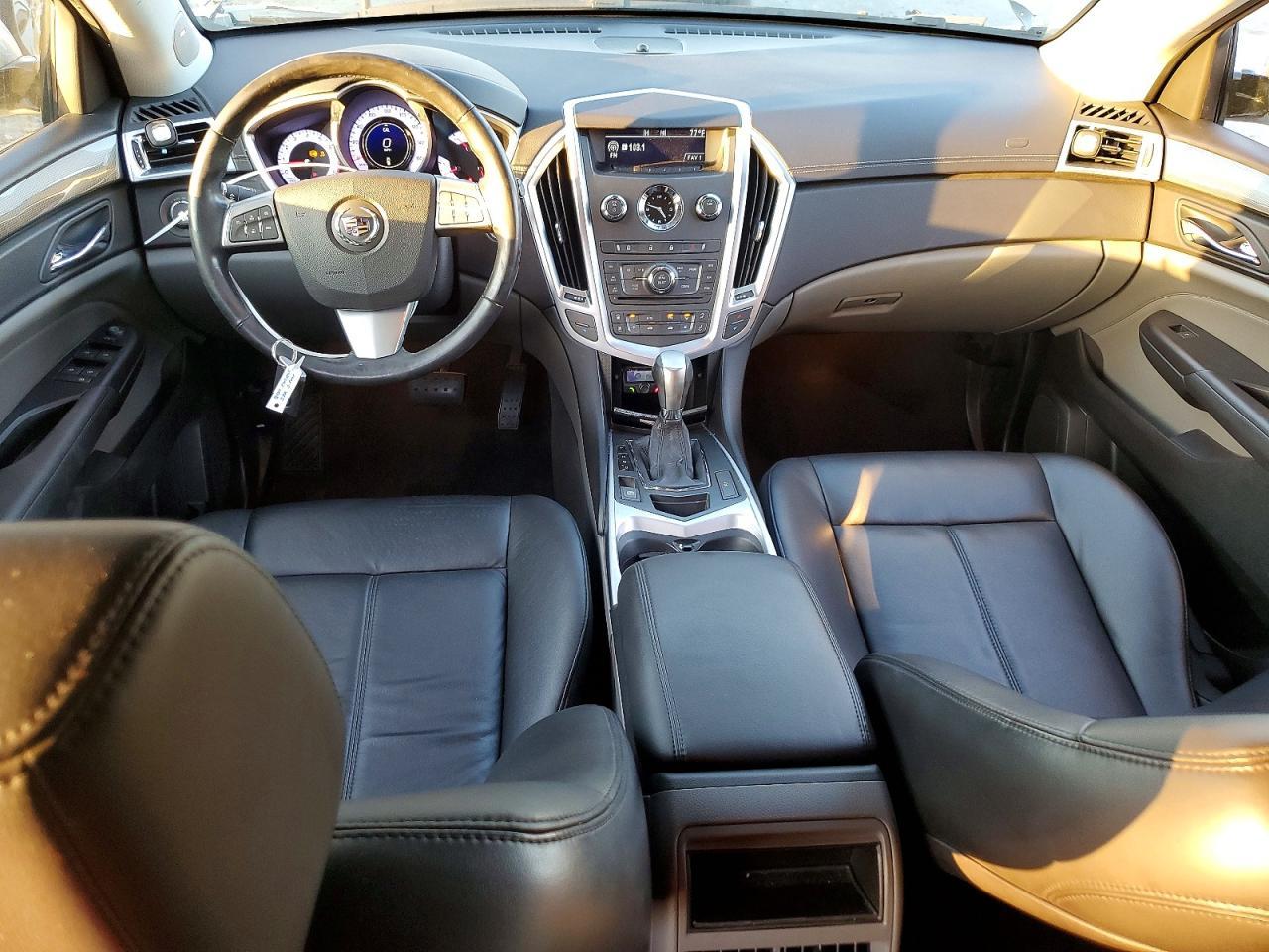 2011 CADILLAC SRX