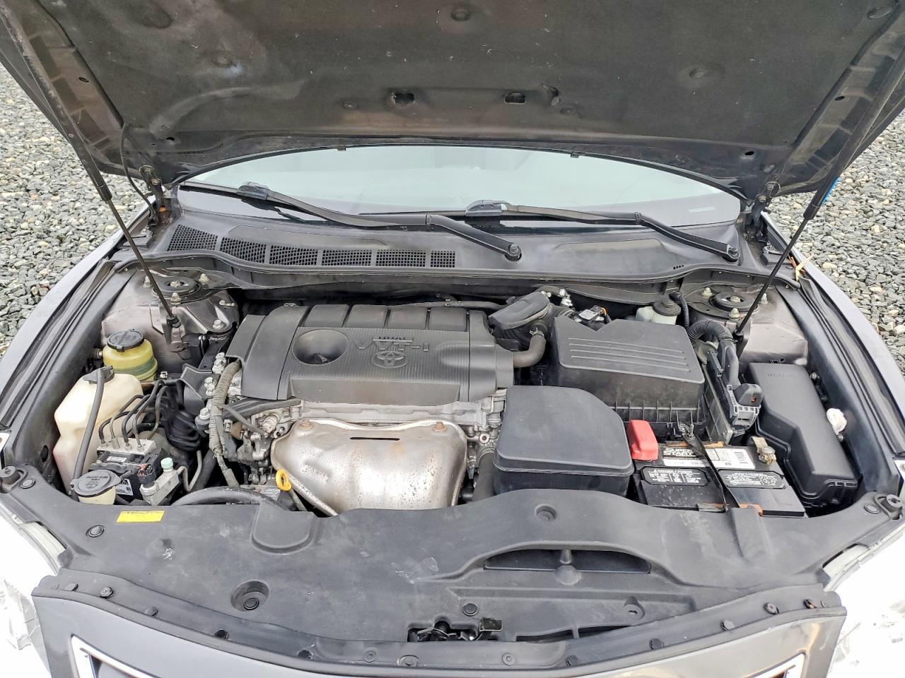 2011 TOYOTA CAMRY