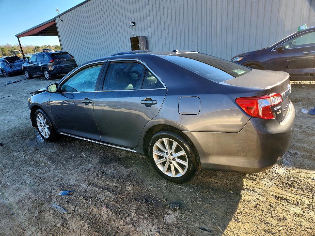 2013 TOYOTA CAMRY