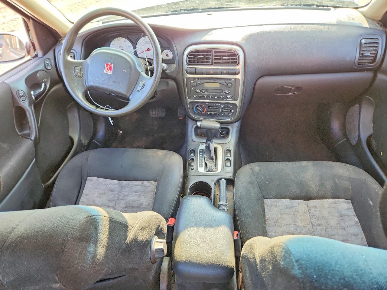 2004 SATURN L300