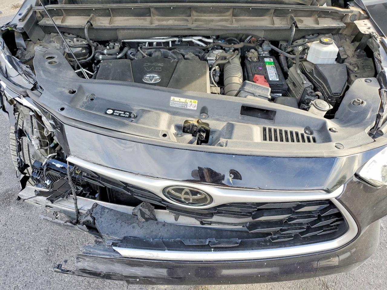 2021 TOYOTA HIGHLANDER