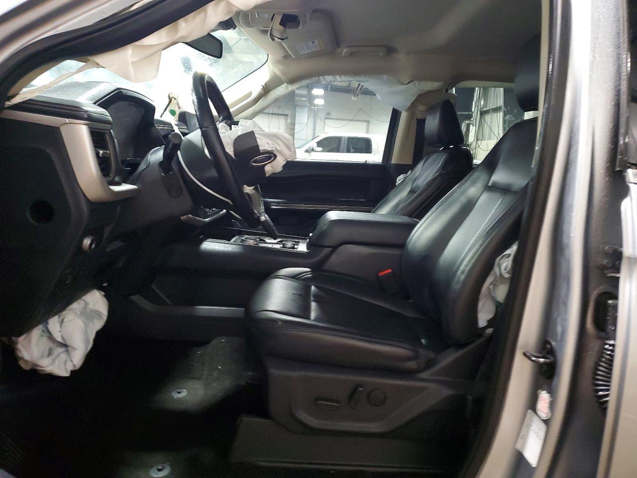 2022 FORD Expedition