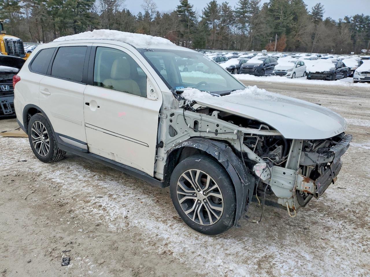 2016 MITSUBISHI outlander