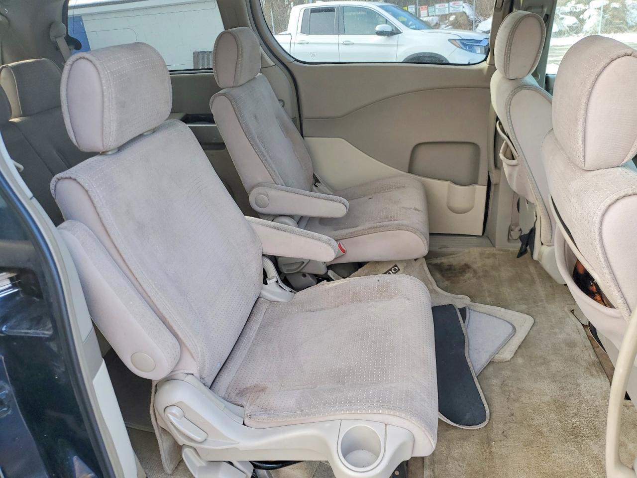 2004 NISSAN Quest