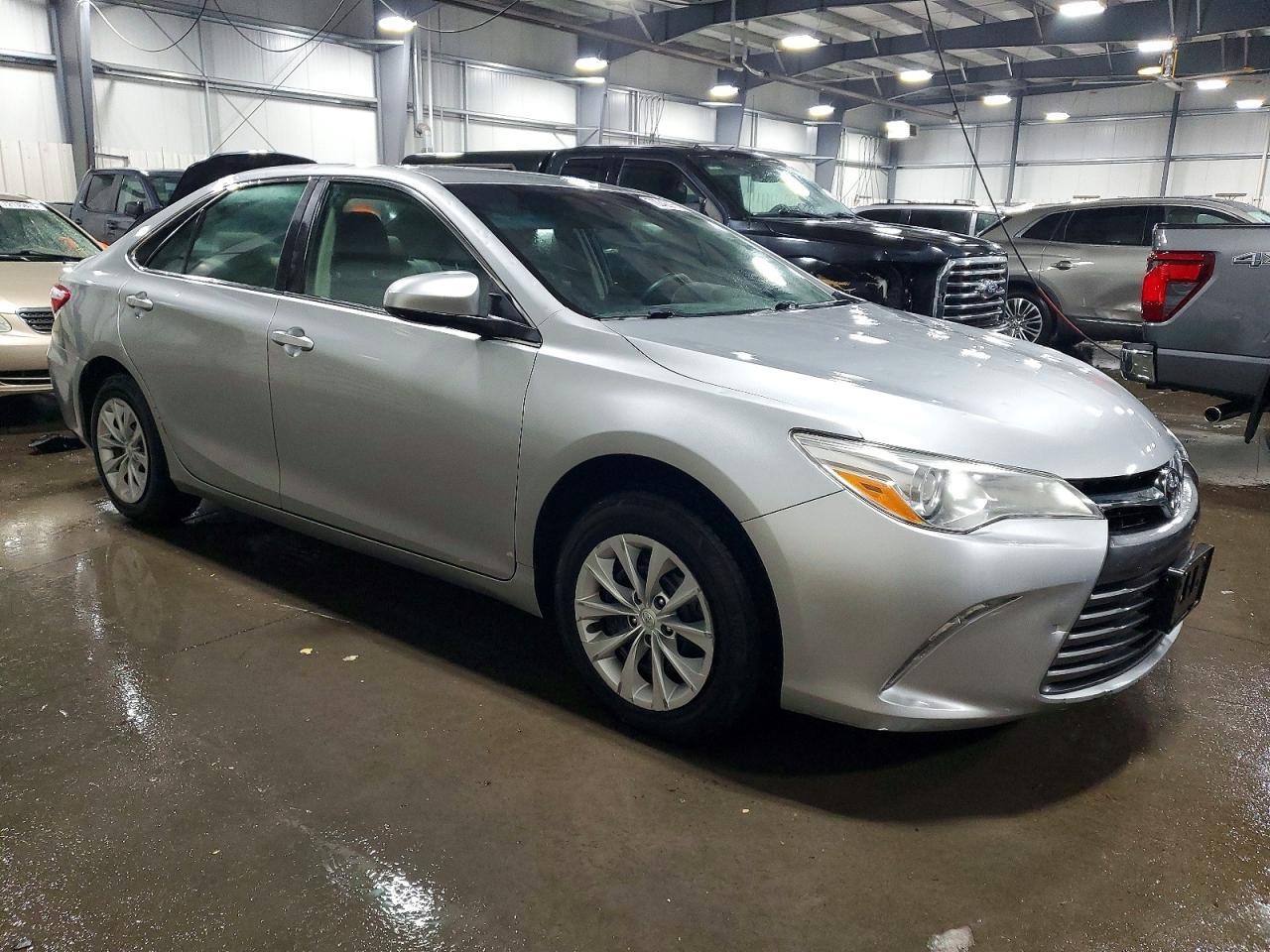 2017 TOYOTA CAMRY