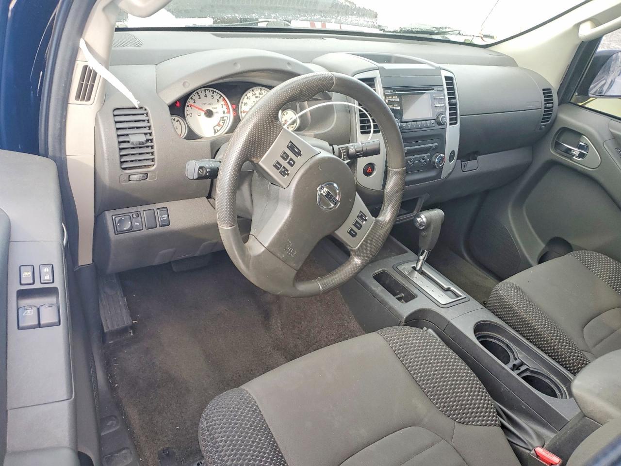 2014 NISSAN Frontier