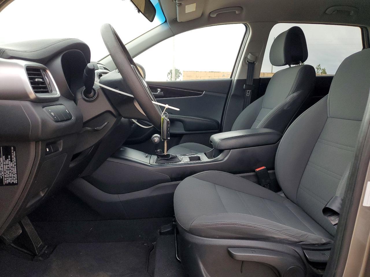 2016 KIA SORENTO