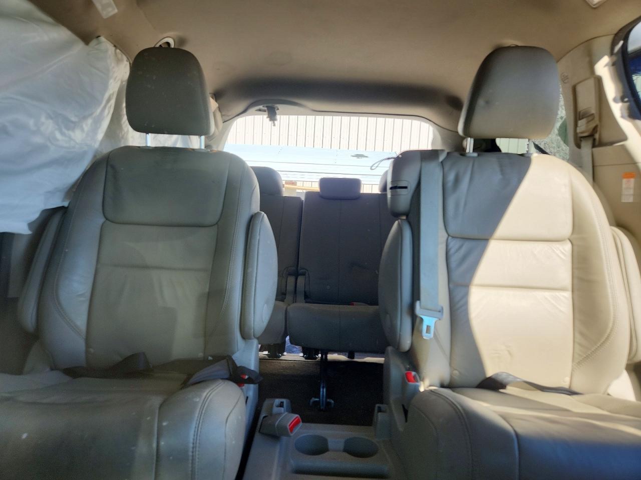 2017 TOYOTA SIENNA
