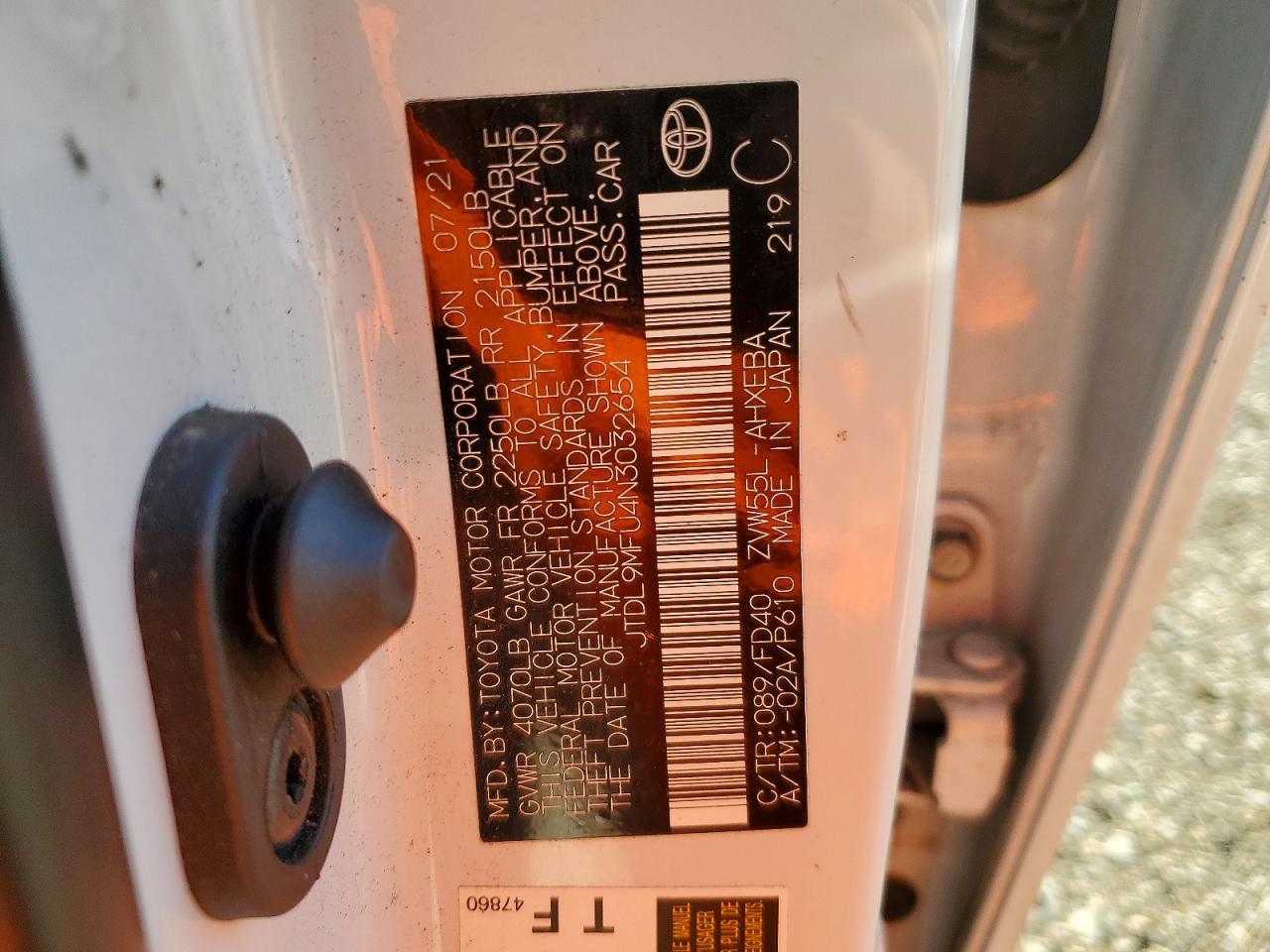 2022 TOYOTA PRIUS