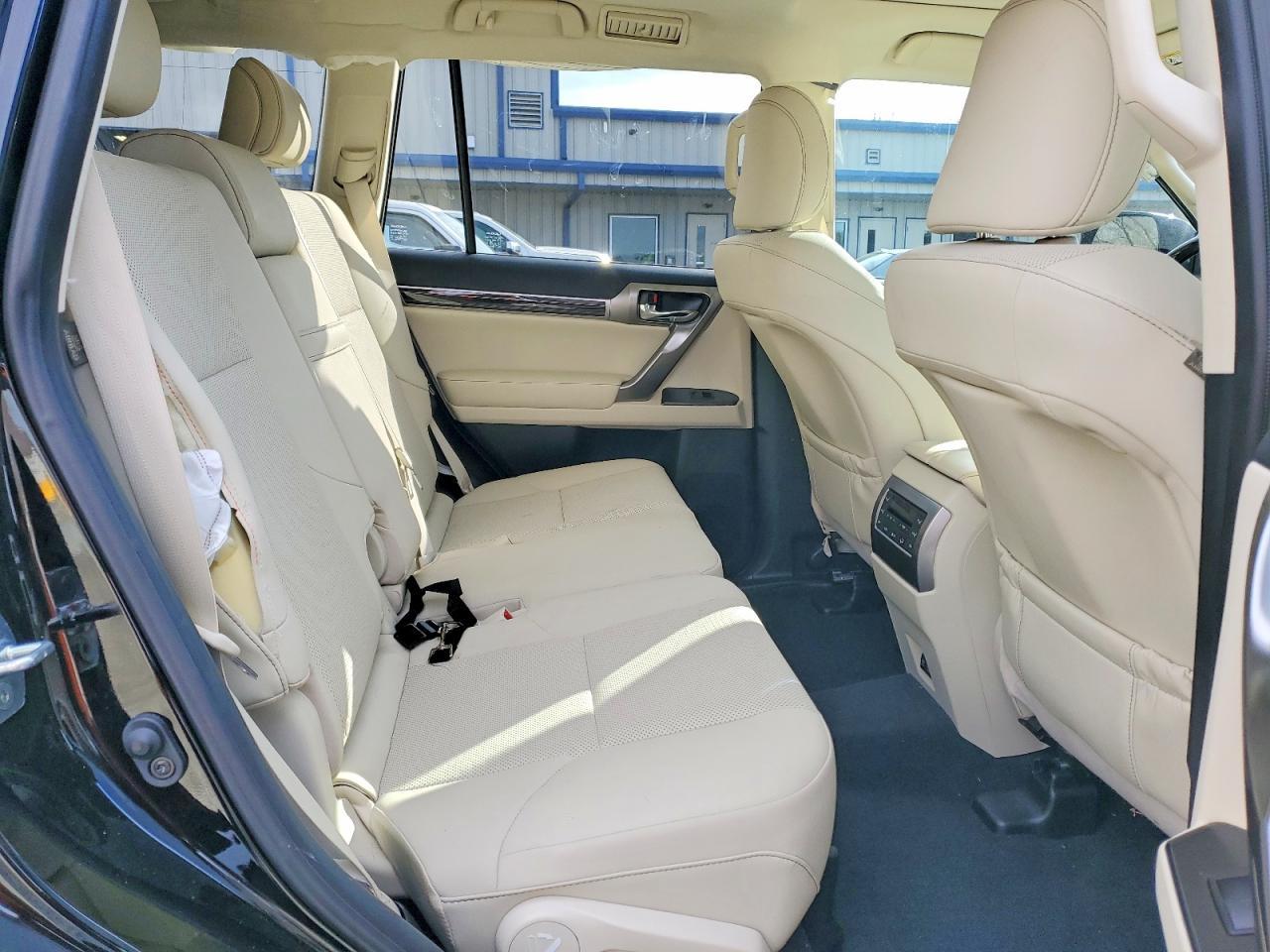 2023 LEXUS GX 460