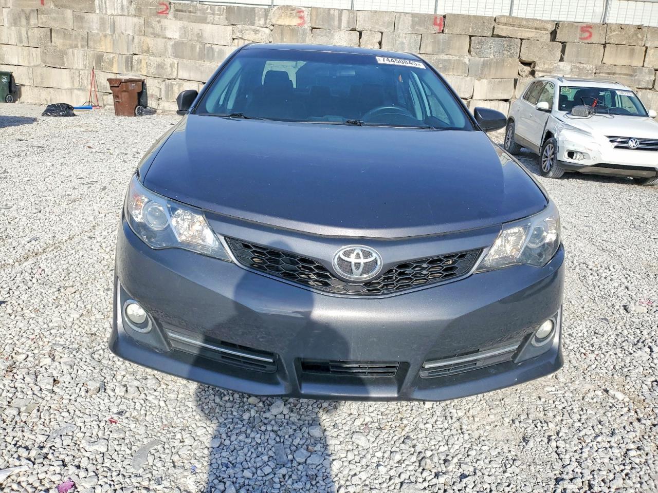 2013 TOYOTA CAMRY