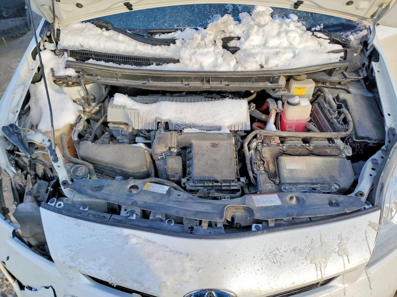 2015 TOYOTA PRIUS