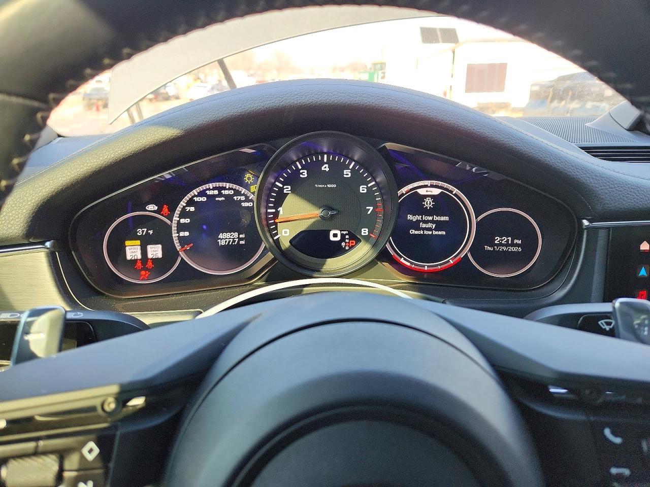 2022 PORSCHE Panamera