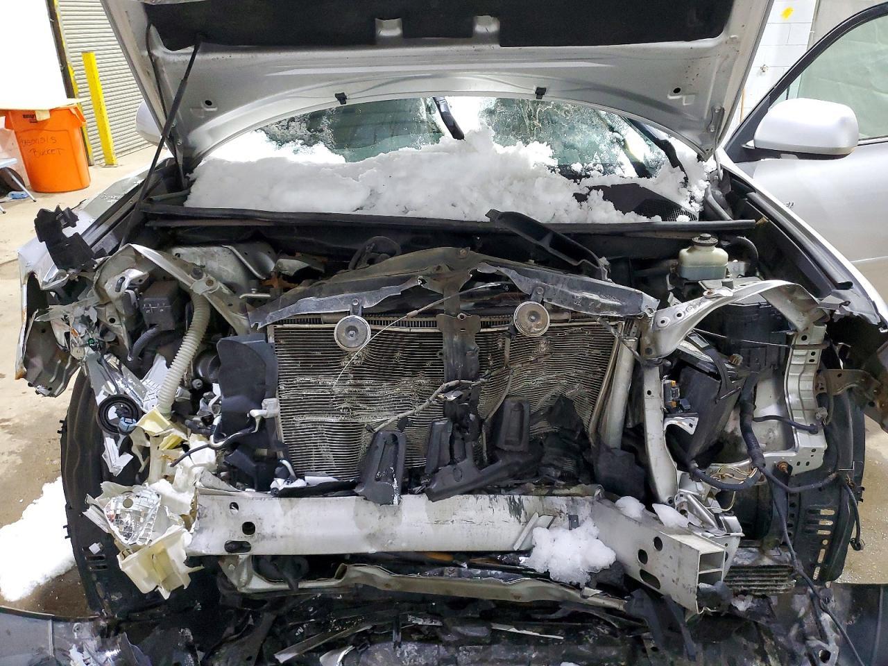 2011 TOYOTA HIGHLANDER