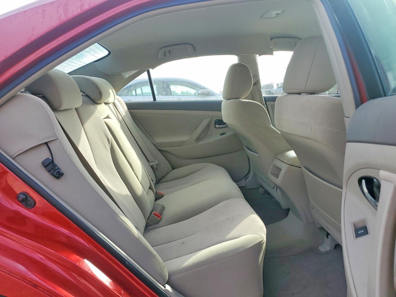2011 TOYOTA CAMRY