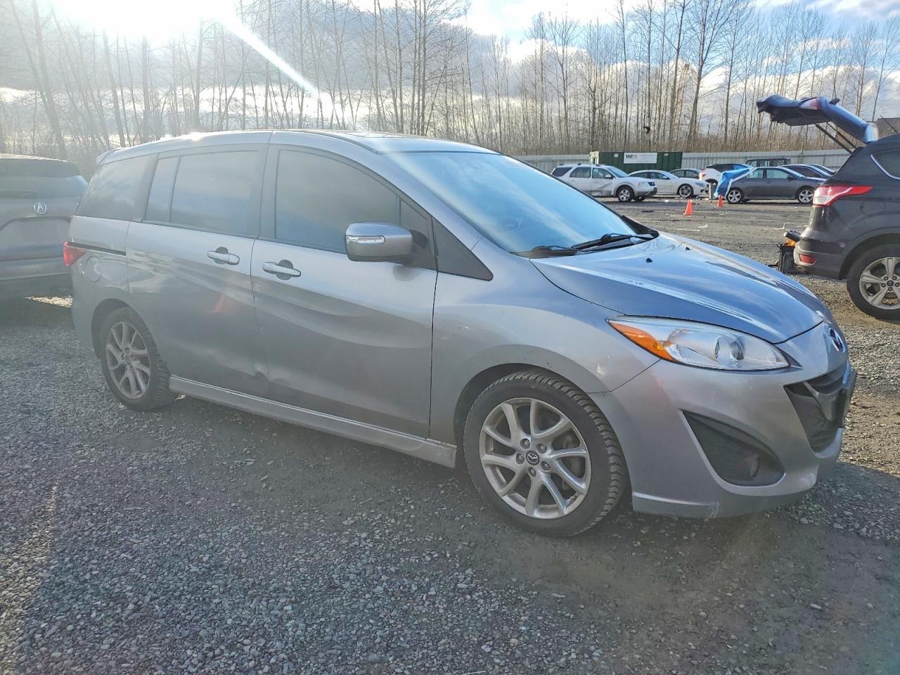 2015 MAZDA 5