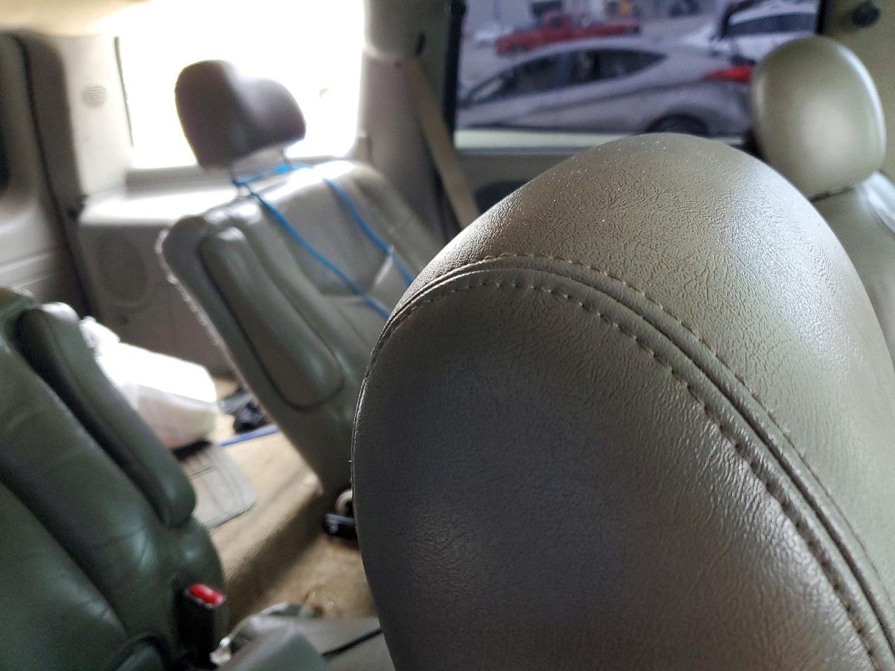 2003 CHEVROLET Tahoe