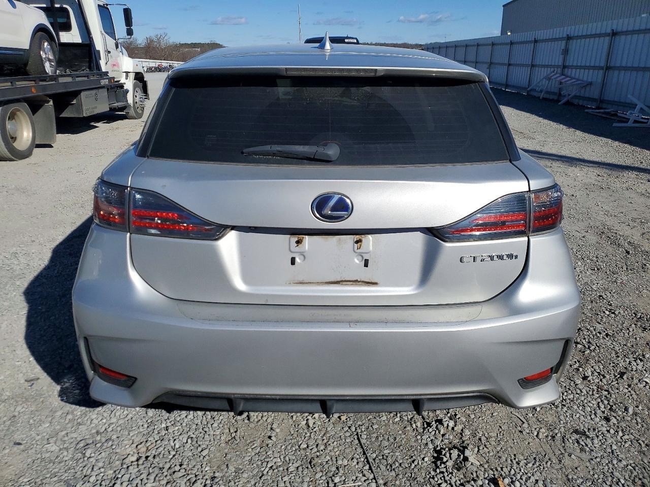 2015 LEXUS CT 200