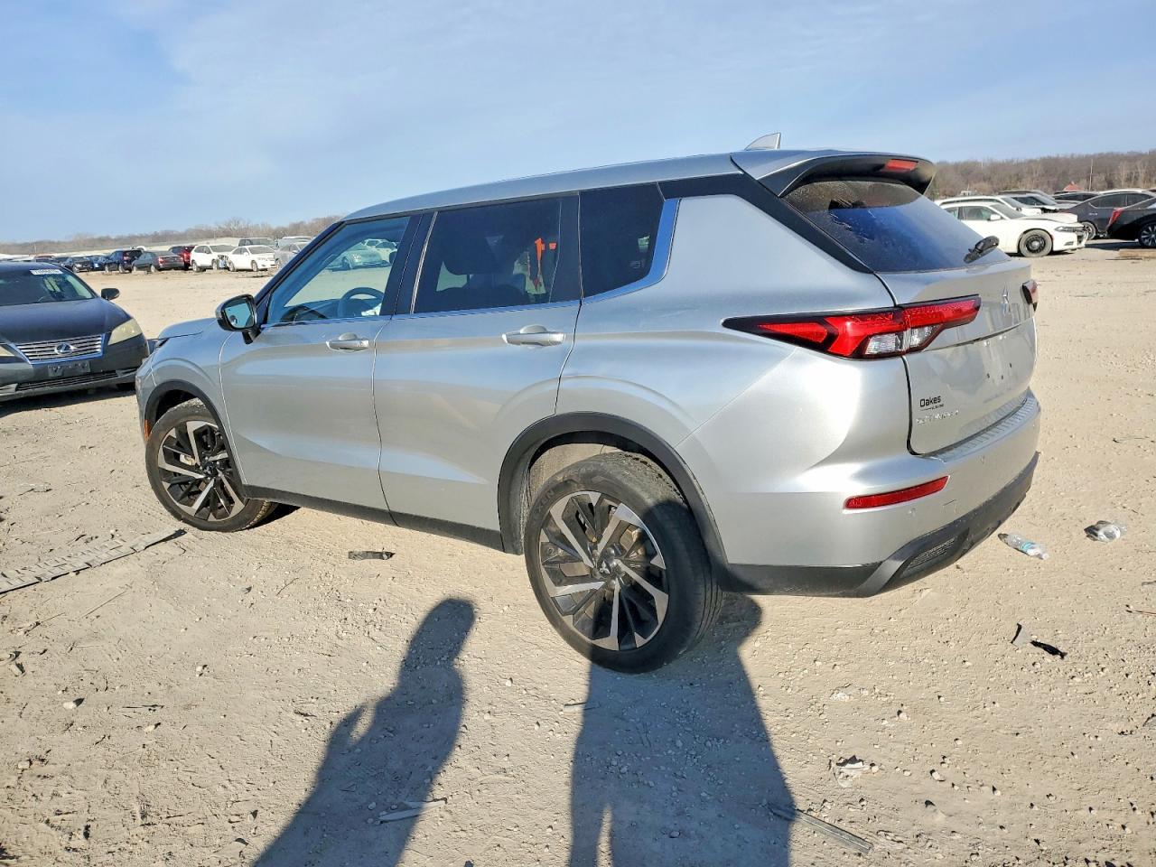 2022 MITSUBISHI outlander