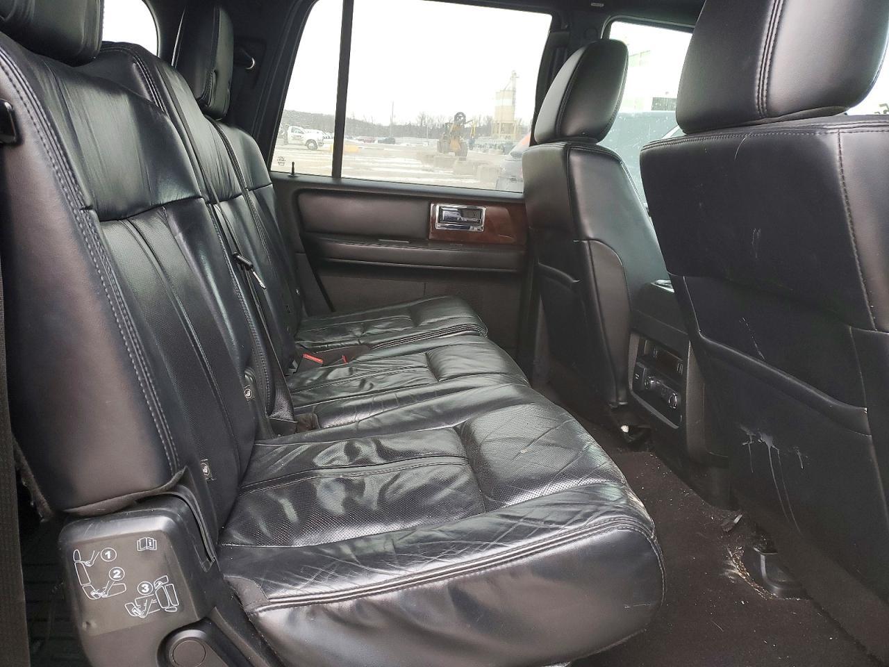 2015 LINCOLN Navigator