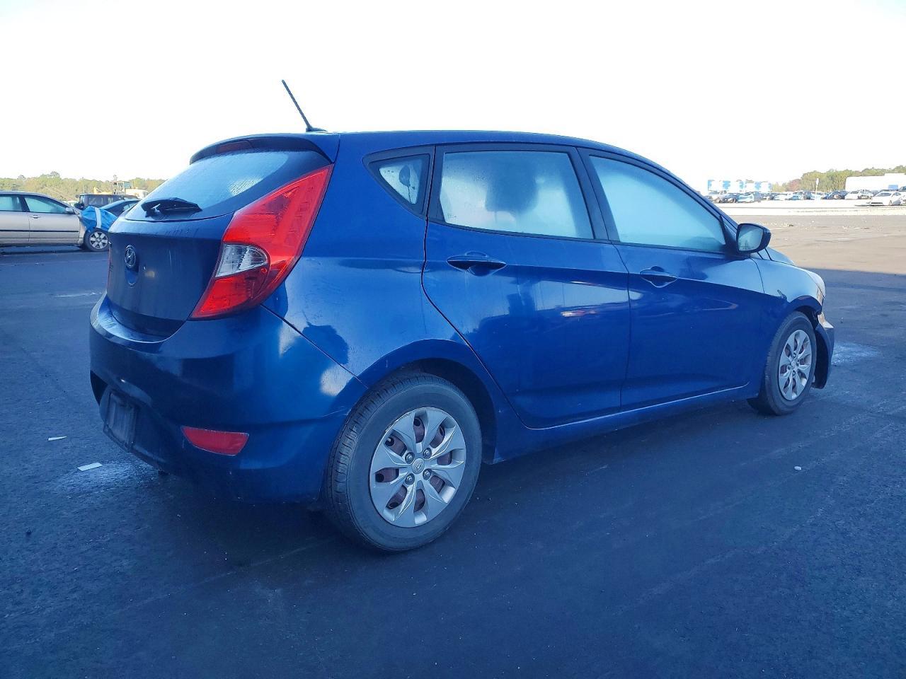 2016 HYUNDAI ACCENT