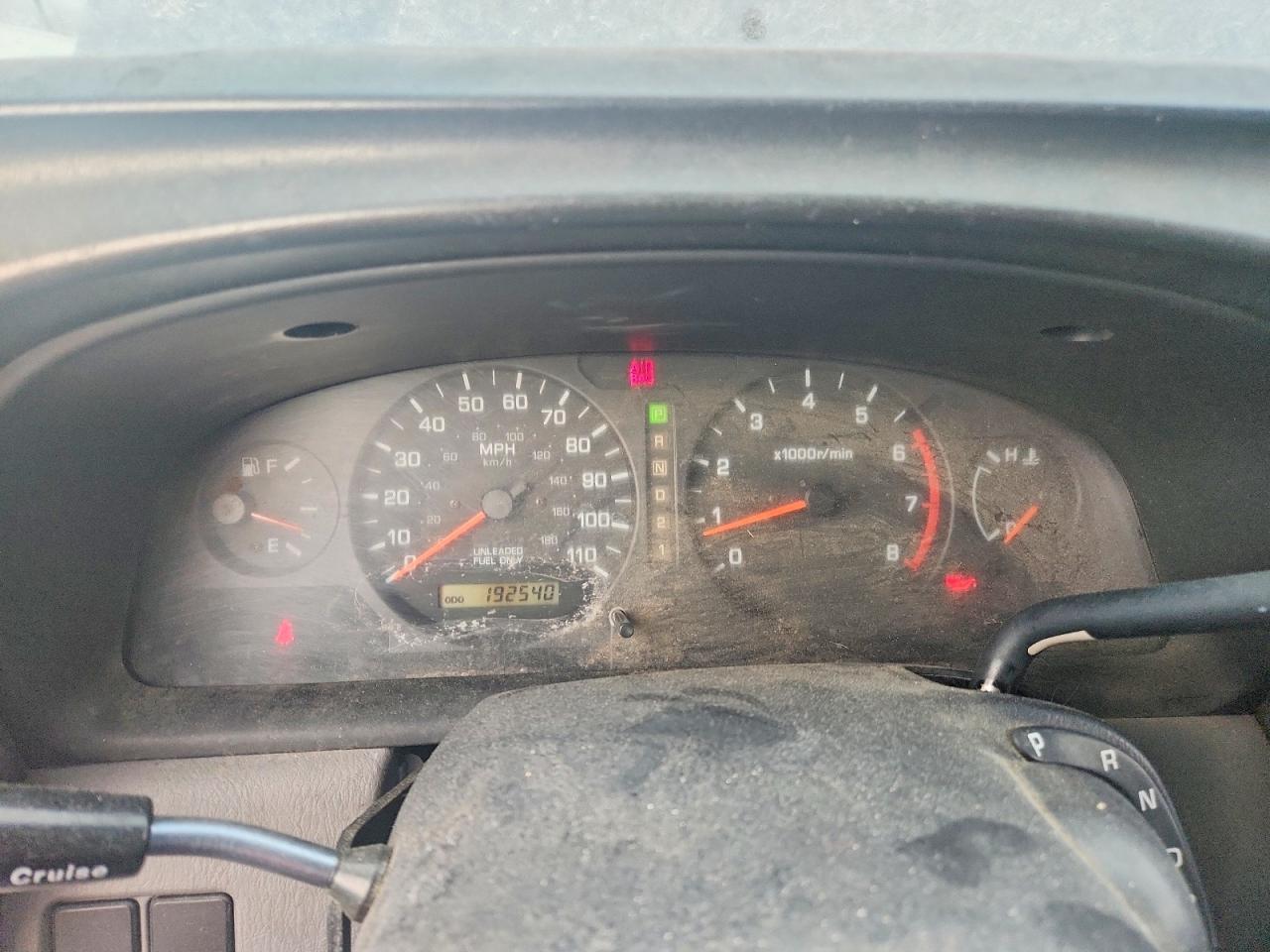 2000 NISSAN Frontier