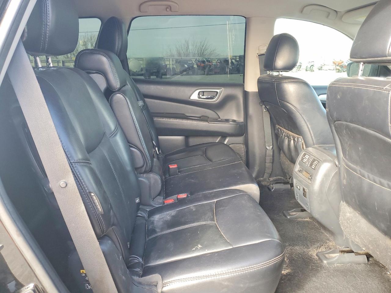 2019 NISSAN PATHFINDER