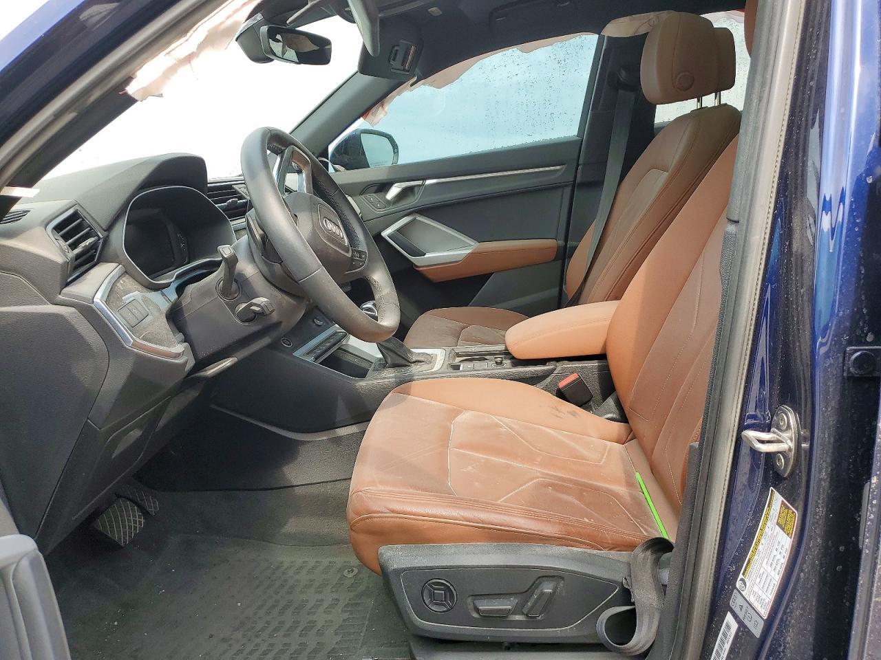 2022 AUDI Q3