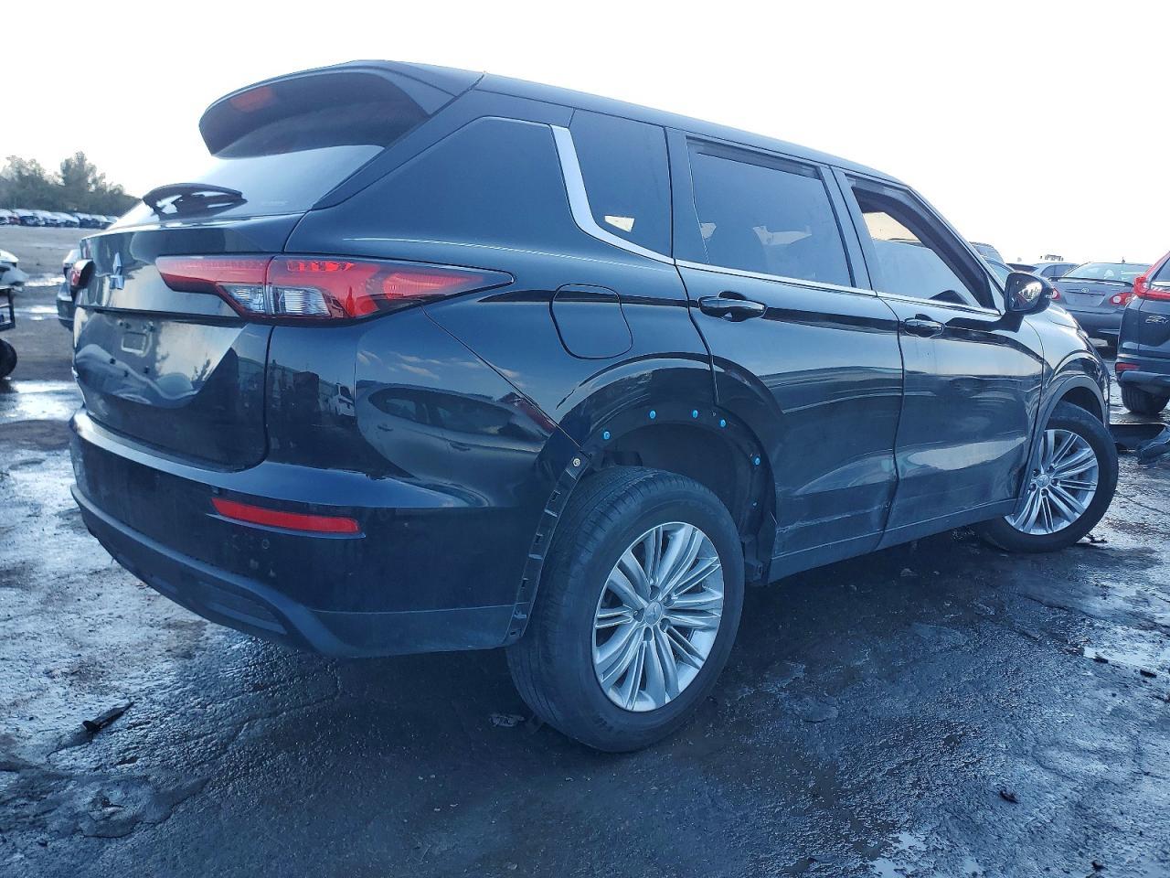2024 MITSUBISHI outlander