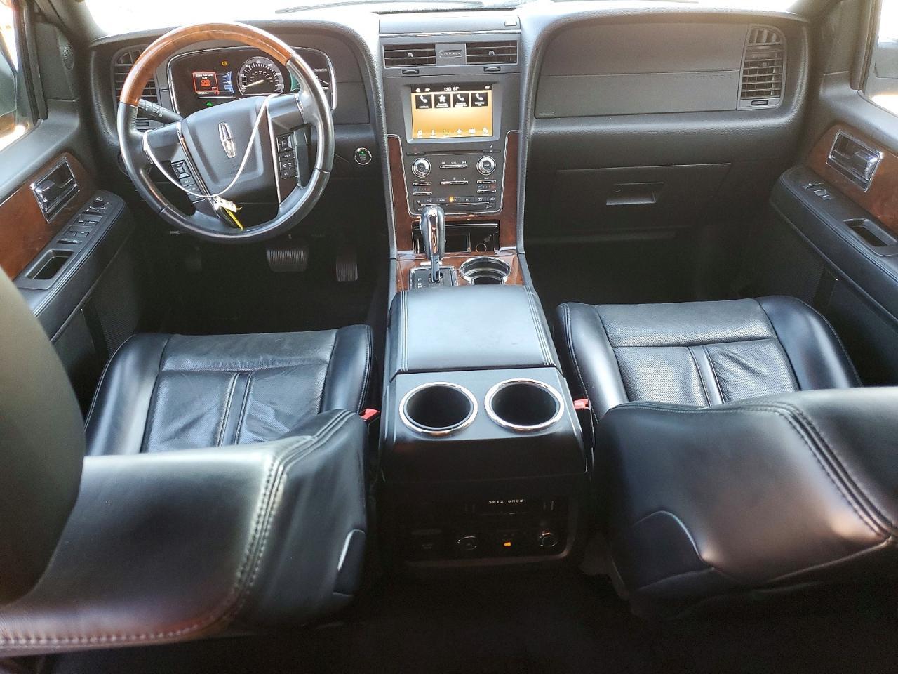 2017 LINCOLN Navigator