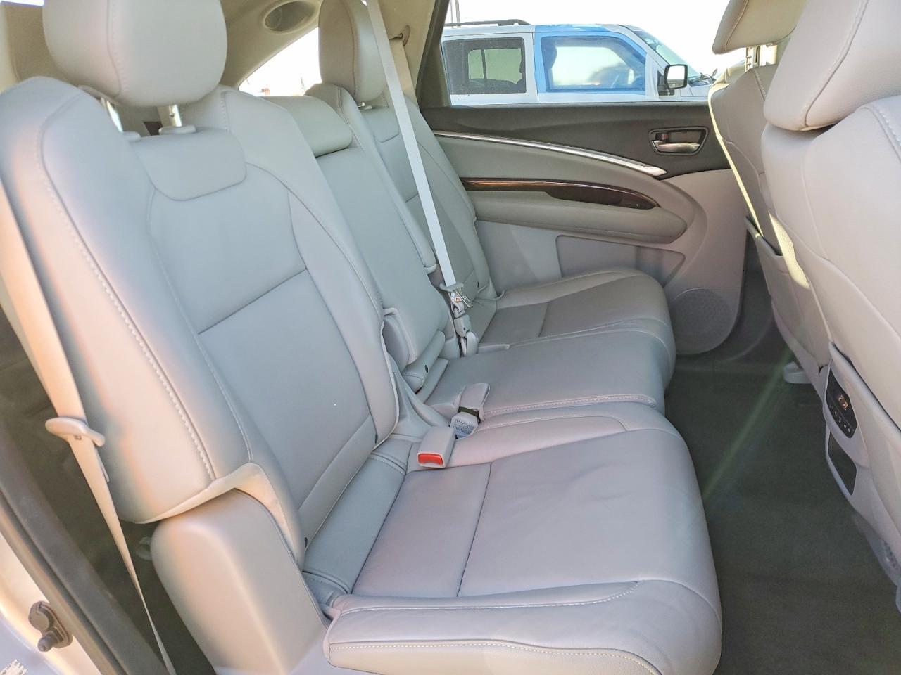 2015 ACURA MDX