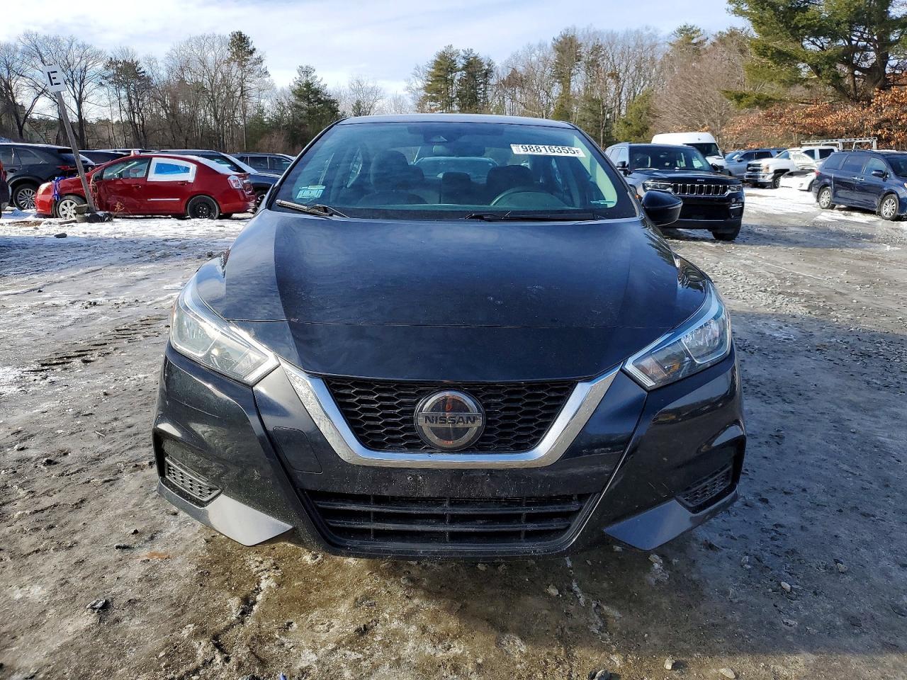 2021 NISSAN VERSA