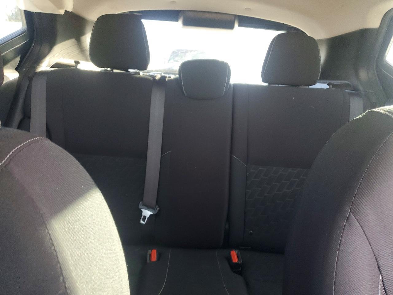 2021 NISSAN KICKS