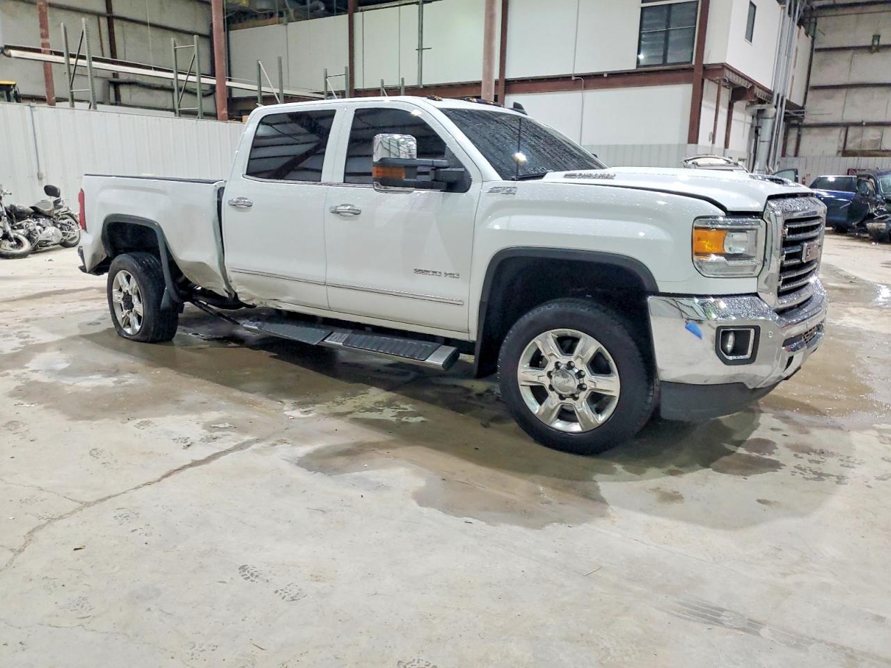 2018 GMC Sierra