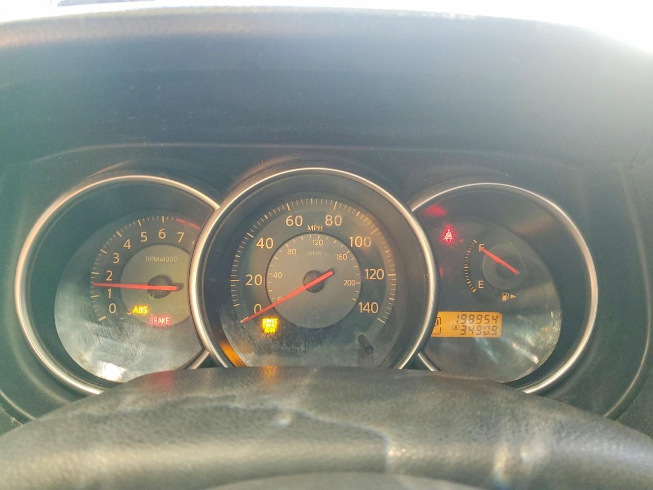 2008 NISSAN VERSA