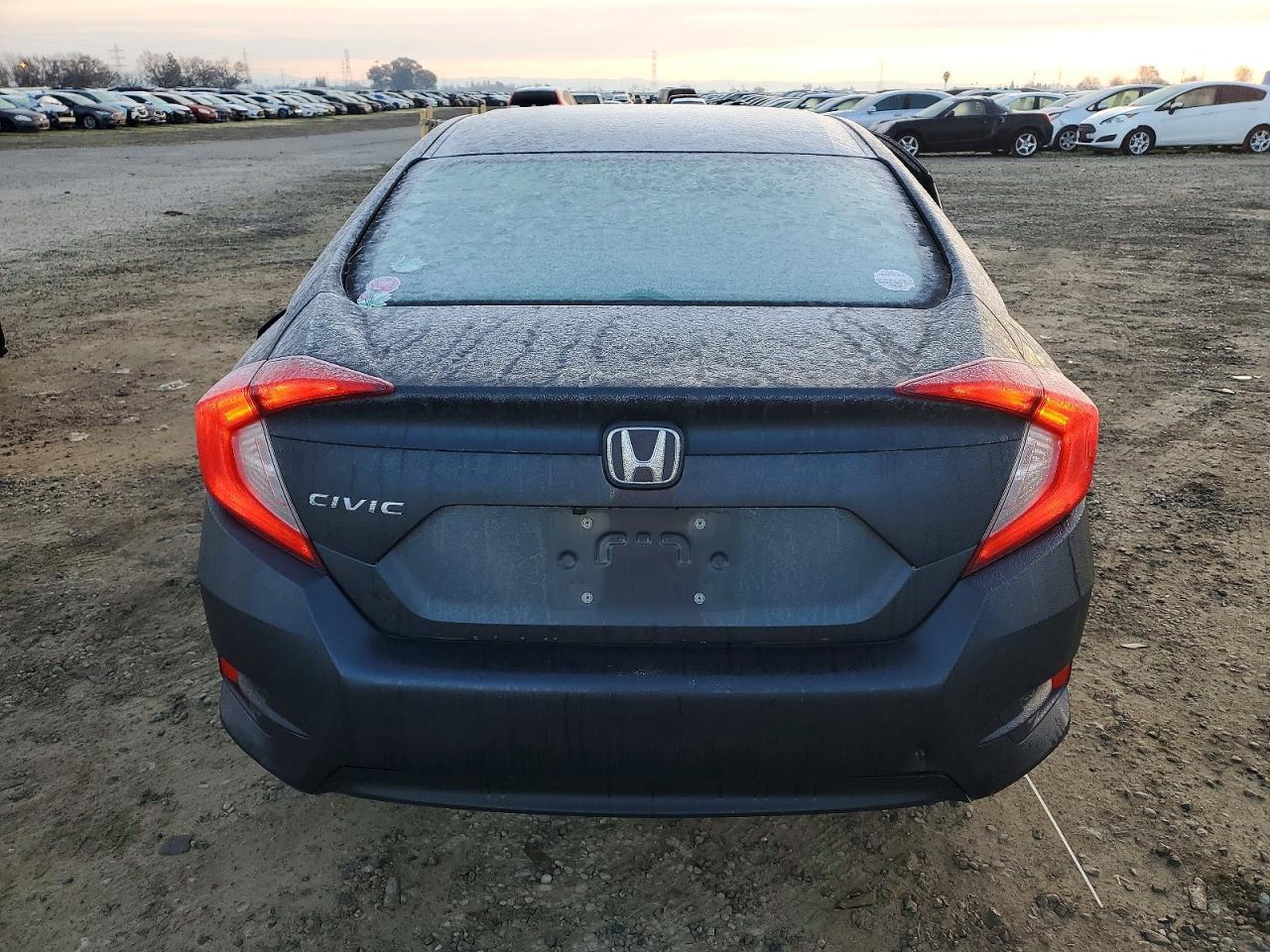 2018 HONDA CIVIC